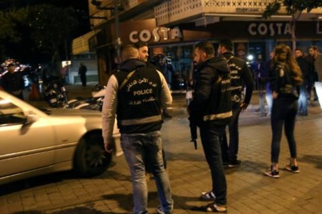 إحباط عملية انتحارية داخل أحد مقاهي بيروت وتوقيف الانتحاري